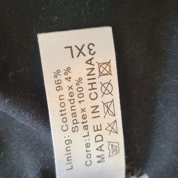 Back Renaissance skirt - Picture 6 of 6